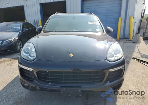 2016 Porsche Cayenne z USA, uszkodzony, nr VIN WP1AA2A28GKA36268